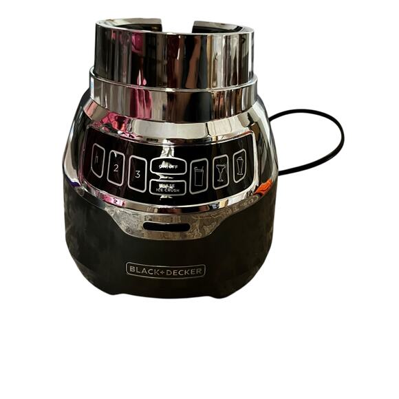 Black+Decker PowerCrush Blender w/ Quiet Tech + Glass Jar & Single Serve Cup - Picture 2 of 8